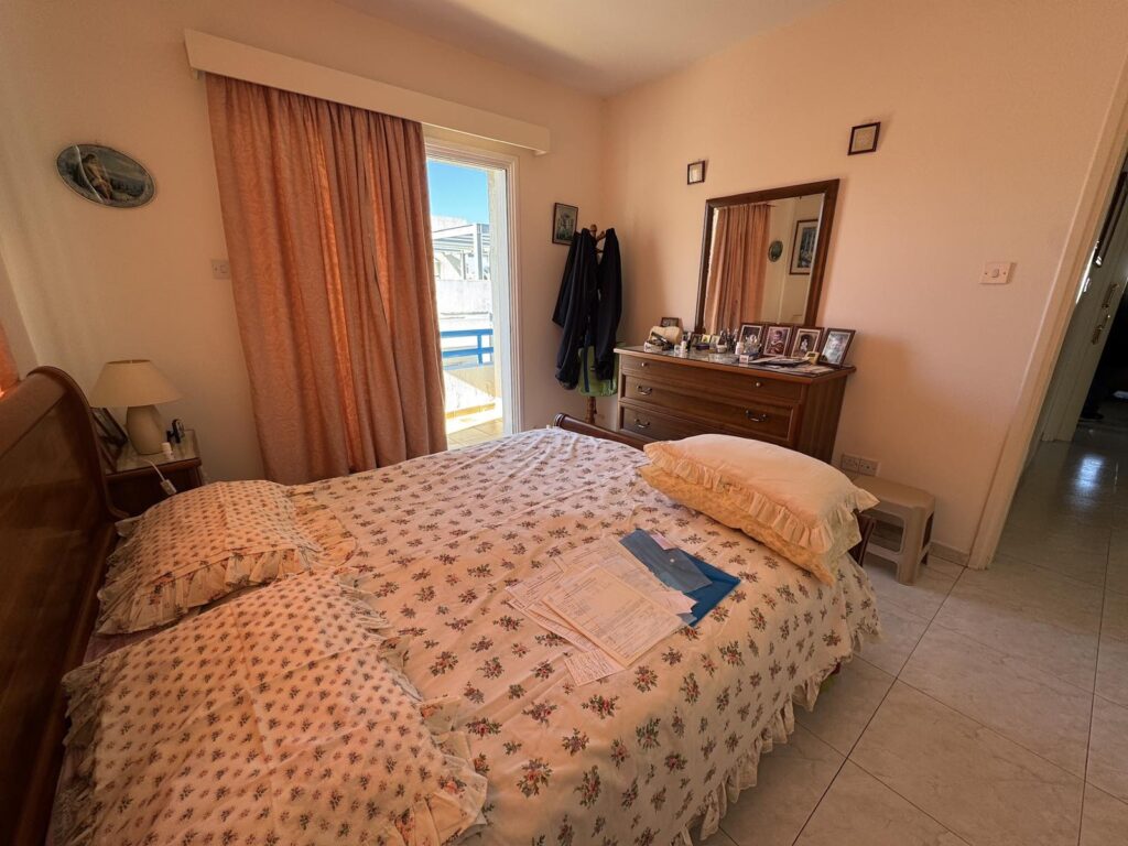 0 02 0a abb338bf4ff81695ec9d5c8b34012dd9d83dfe084b798cfa2c0ee185d49c3979 8d0ab86ce35bbd5a